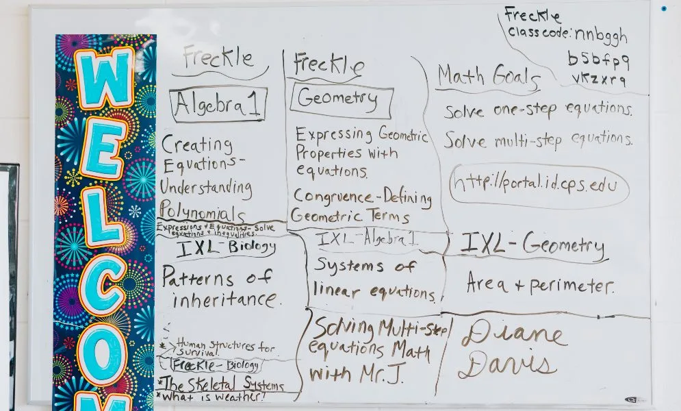 Simpson-early-hs-credits2